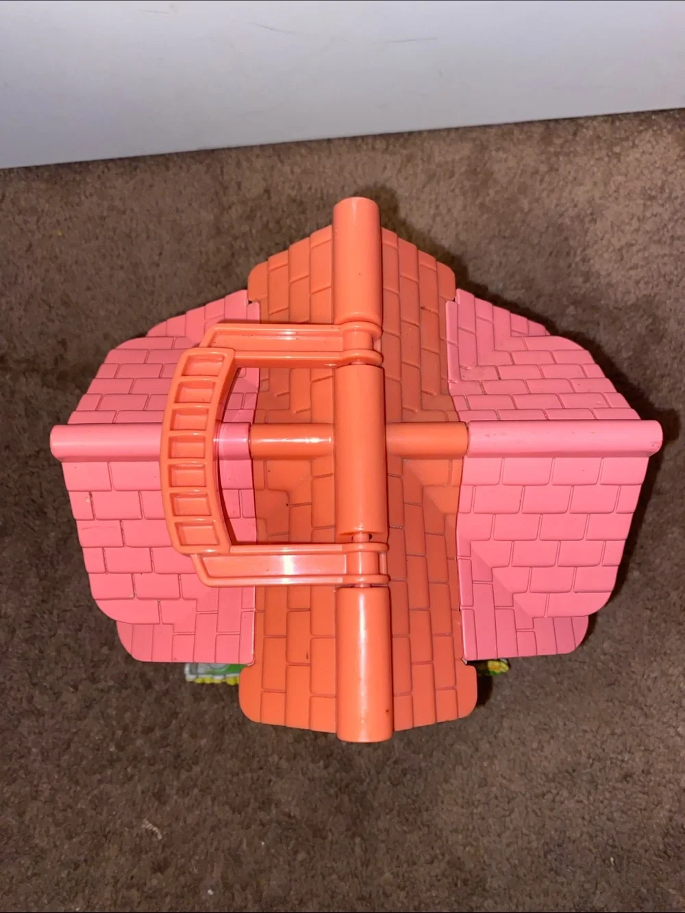 Vintage Fisher Price Loving Family Fold Out Doll House Portable Playset